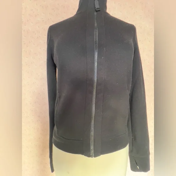 Black Zip-Up Victoria Jacket - Picture 1 of 3